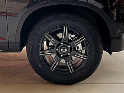 Rexton - Accessory Black 18